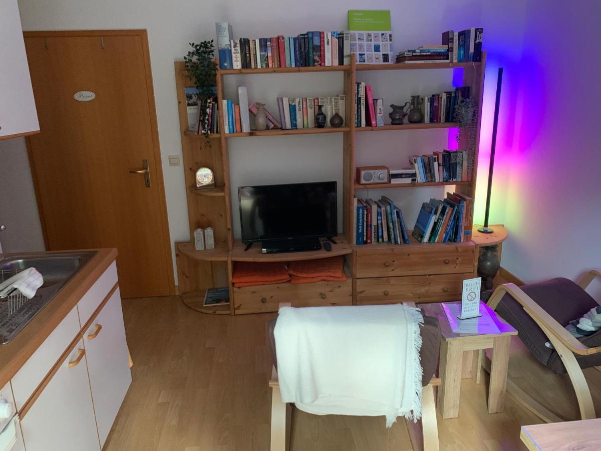 Einladendes Appartement Im Gruenen Fuer 2 Personen Ostrach Exterior photo